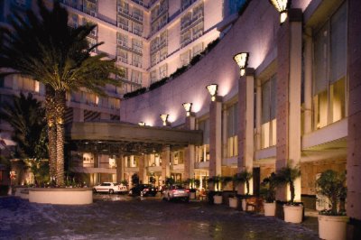 Omni Los Angeles Hotel at California Plaza - The Omni Los Angeles Hotel At California Plaza