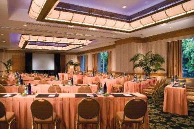 Omni Los Angeles Hotel at California Plaza - Watercourt Meeting Room
