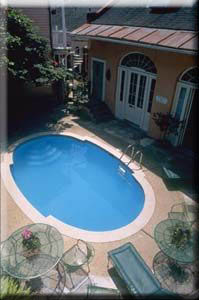 Armstrong House Pool and Breakfast Room