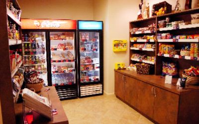 Candlewood Suites / Airport - Candlewood Cupboard