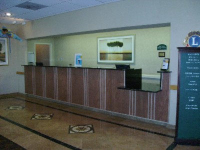 Clarion Front Desk