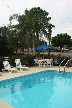 Seasonally Heated Pool