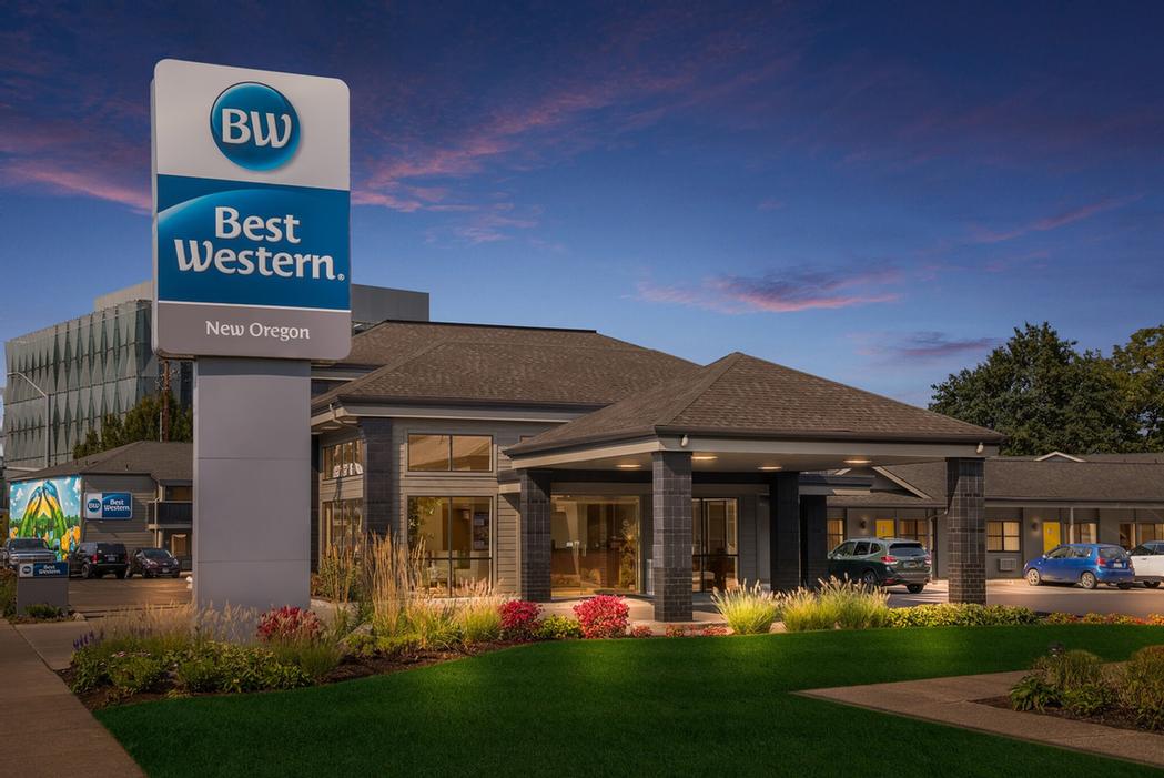 Best Western New Oregon Motel - 