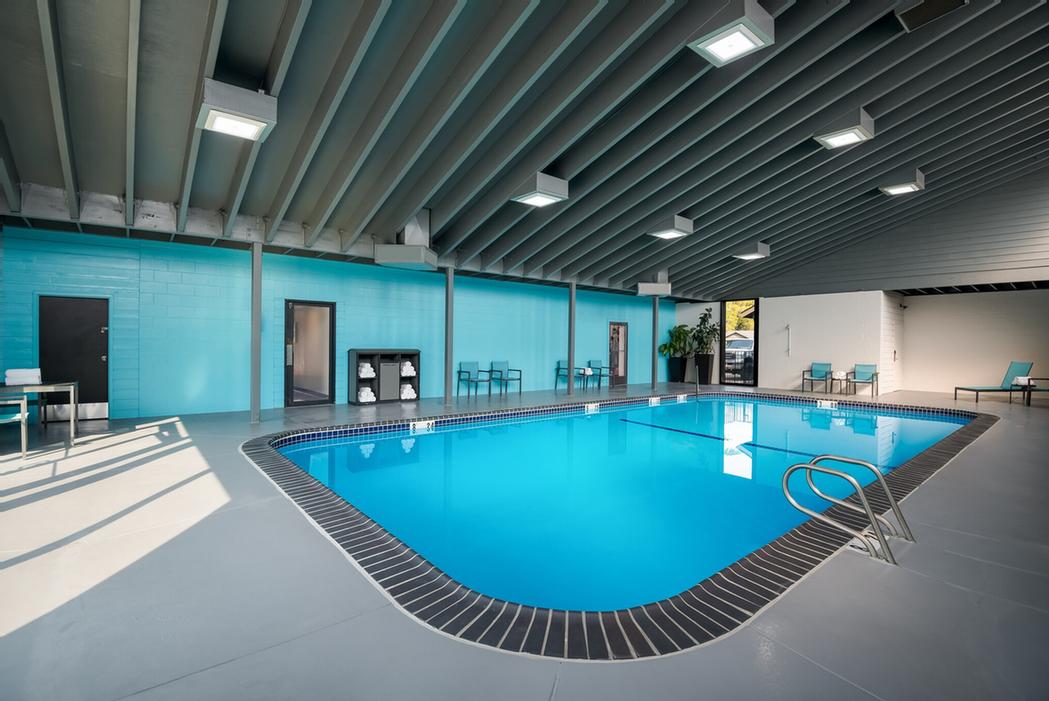 Best Western New Oregon Motel - 