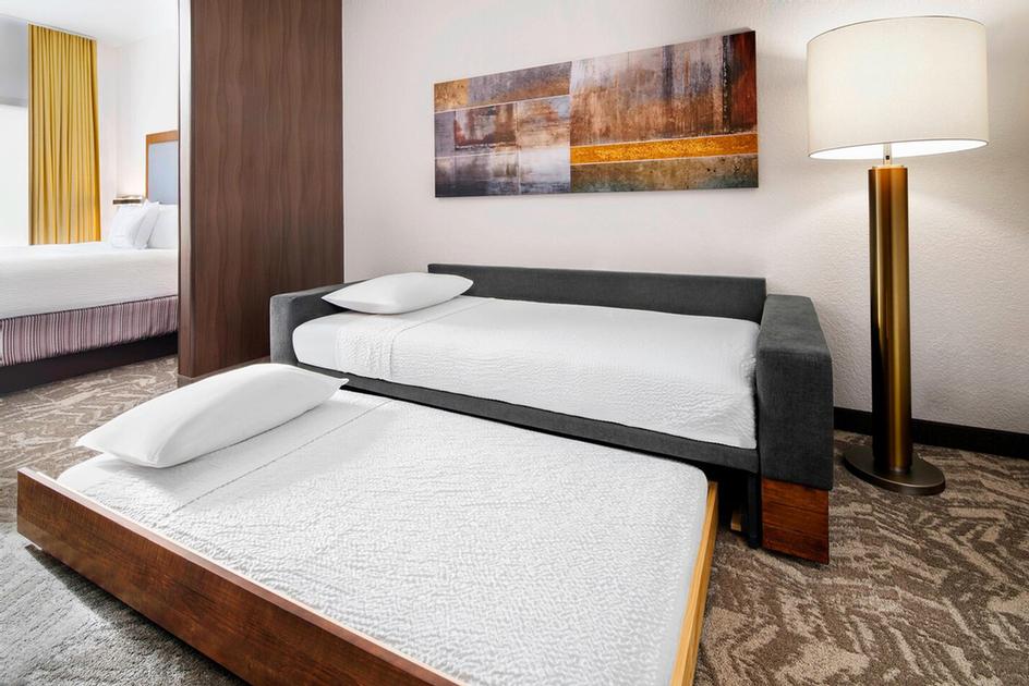 North Scottsdale Springhill Suites by Marriott - Perfect For Small Meetings Up To 20 People.