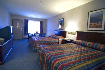 Empire Inn & Suites - Standard Double With Queen Beds
