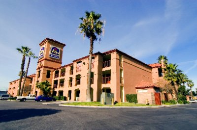 Empire Inn & Suites - Exterior Newly Renovated 2005