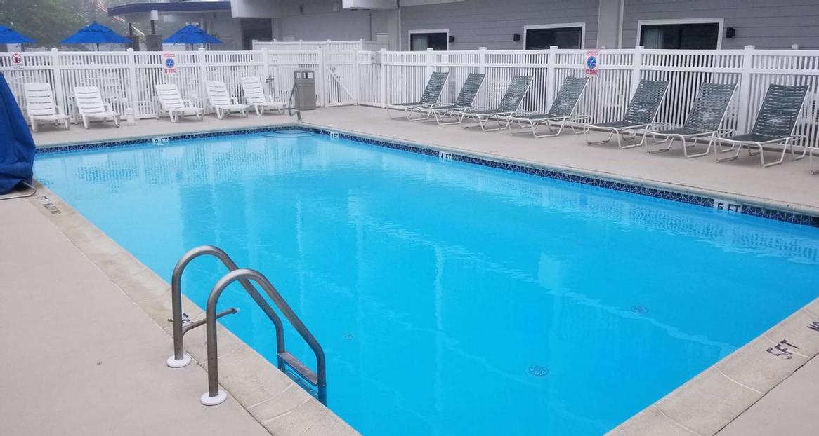 Sea Bay Hotel - 