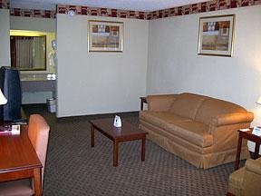 Quality Inn & Suites Walterboro - 