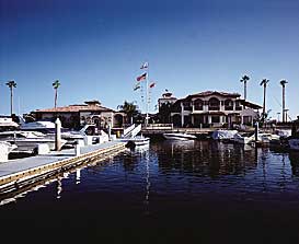 Newport Dunes Waterfront Resort - Deluxe 450 slip Marina facilities