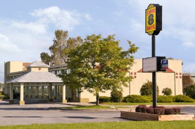 Super 8 Of Batavia