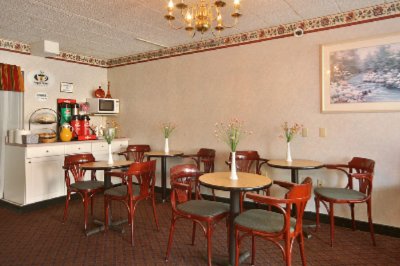 Breakfast Room