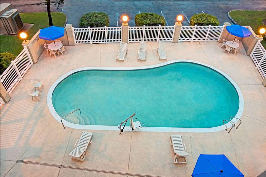 Baymont Inn & Suites - 