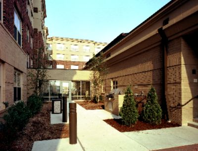 Residence Inn by Marriott - Outdoor Patio And Bbq