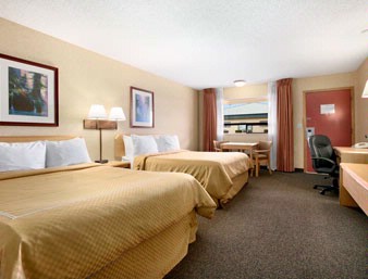 Best Western Black Bear Inn - Main Entrance