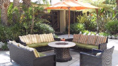 Hilton Irvine - Outdoor Patio