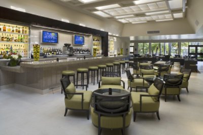 Hilton Irvine - Aura Bar And Grill