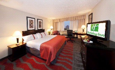 Holiday Inn Houston South Loop - 