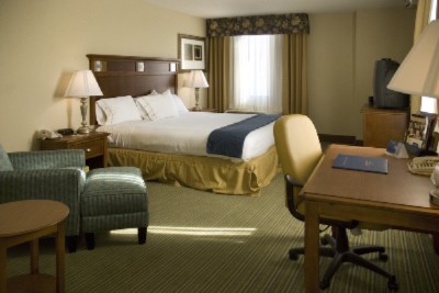 Holiday Inn Express Downtown - King Room