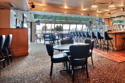 Best Western Executive Inn - Rush Steret Lounge