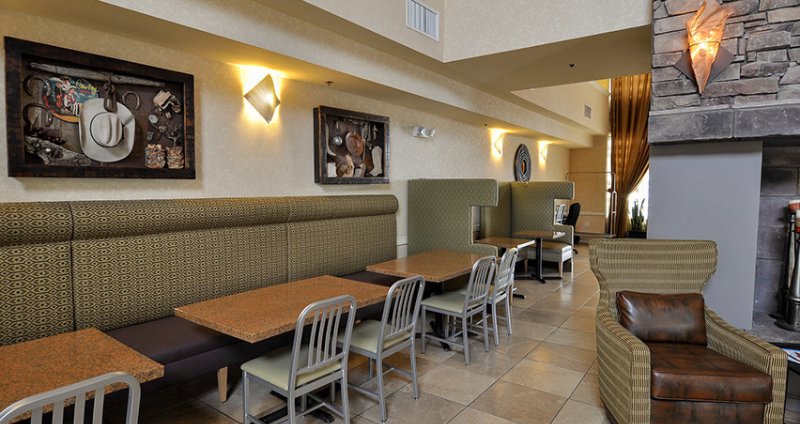 Hampton Inn & Suites Tempe - 