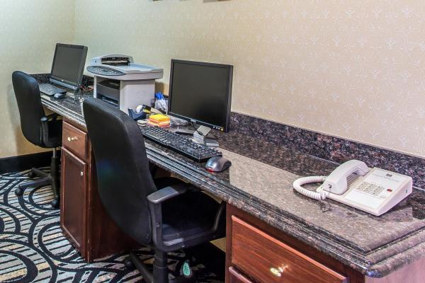 Comfort Inn - 