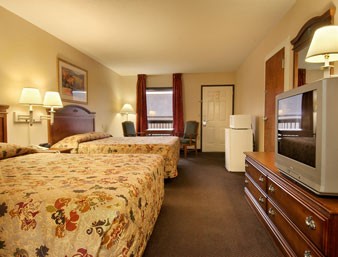 Standard Two Queen Bed Room