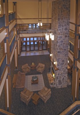 Grand Summit Hotel & Conference Center - 