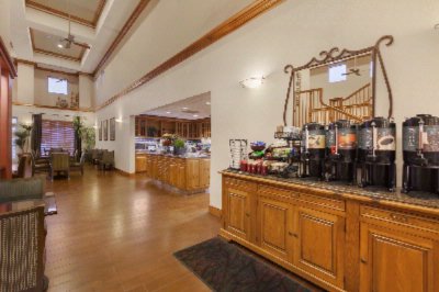 Homewood Suites - Breakfast Area