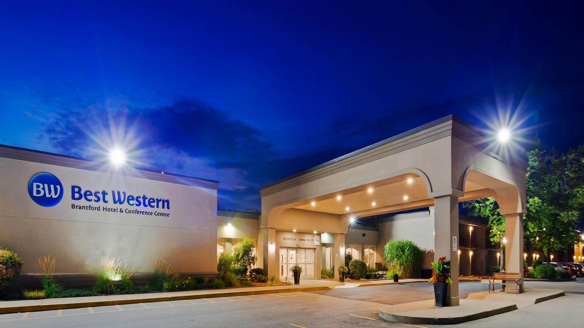 Best Western Brant Park Inn & Conference Centre - Indoor Pool & Spa