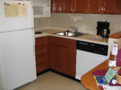 Residence Inn Tysons Corner Mall - Kitchen Area