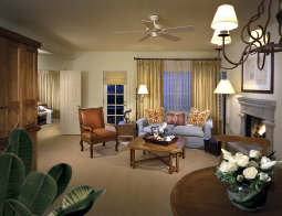 Casita Suite View Parlor