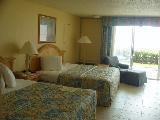 Holiday Inn Fort Myers Beach Resort - Beachfront Accommodation