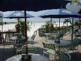 Holiday Inn Fort Myers Beach Resort - Pinchers Beach Bar