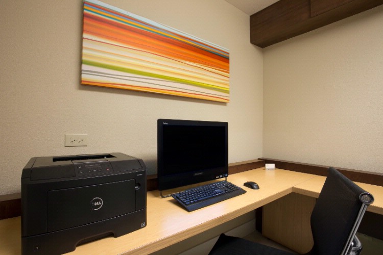 Candlewood Suites - 