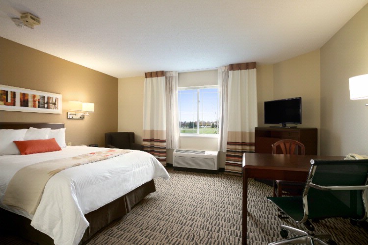 Candlewood Suites - 