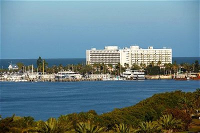 Hilton Clearwater Beach Resort - 