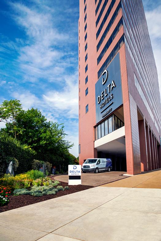 Crowne Plaza Richmond Downtown - Executive Boardroom