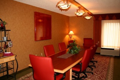 Holiday Inn Express Forsyth - 