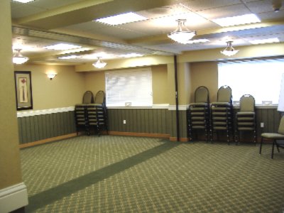 Holiday Inn Express Hotel & Suites Everett / Lynnw - For Your Meeting Needs We Also Have A Light Catering Menu Or You May Bring In Your Own Caterer Or Food!