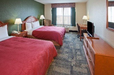 Country Inn & Suites - Guest Room