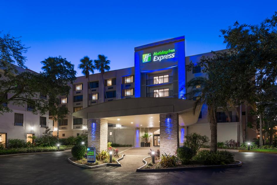 Image of Holiday Inn Express Hotel & Suites