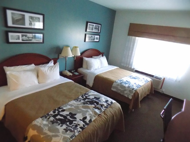Sleep Inn & Suites - Lobby Area