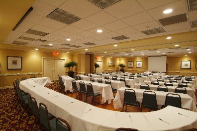 Holiday Inn Surfside / Oceanfront - 