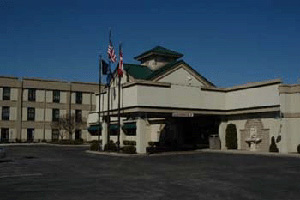 Holiday Inn Express - The front entrance to our lovely hotel