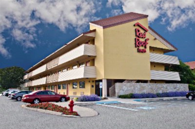 Red Roof Inn Meadowlands - 