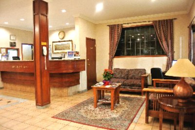 Howard Johnson Hotel Victoria - 