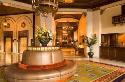 The Sainte Claire Hotel - Front Lobby