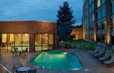 Four Points by Sheraton Ann Arbor - Conference Area With Seperate Entrance And Parking.