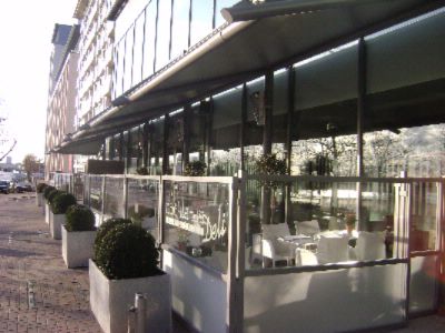 Crowne Plaza London Docklands - Terrace Shot